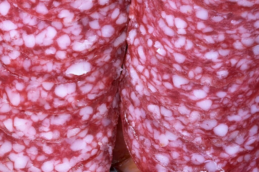 小顔脂肪吸引でほほ肉が落ちすぎる原因は何ですか？