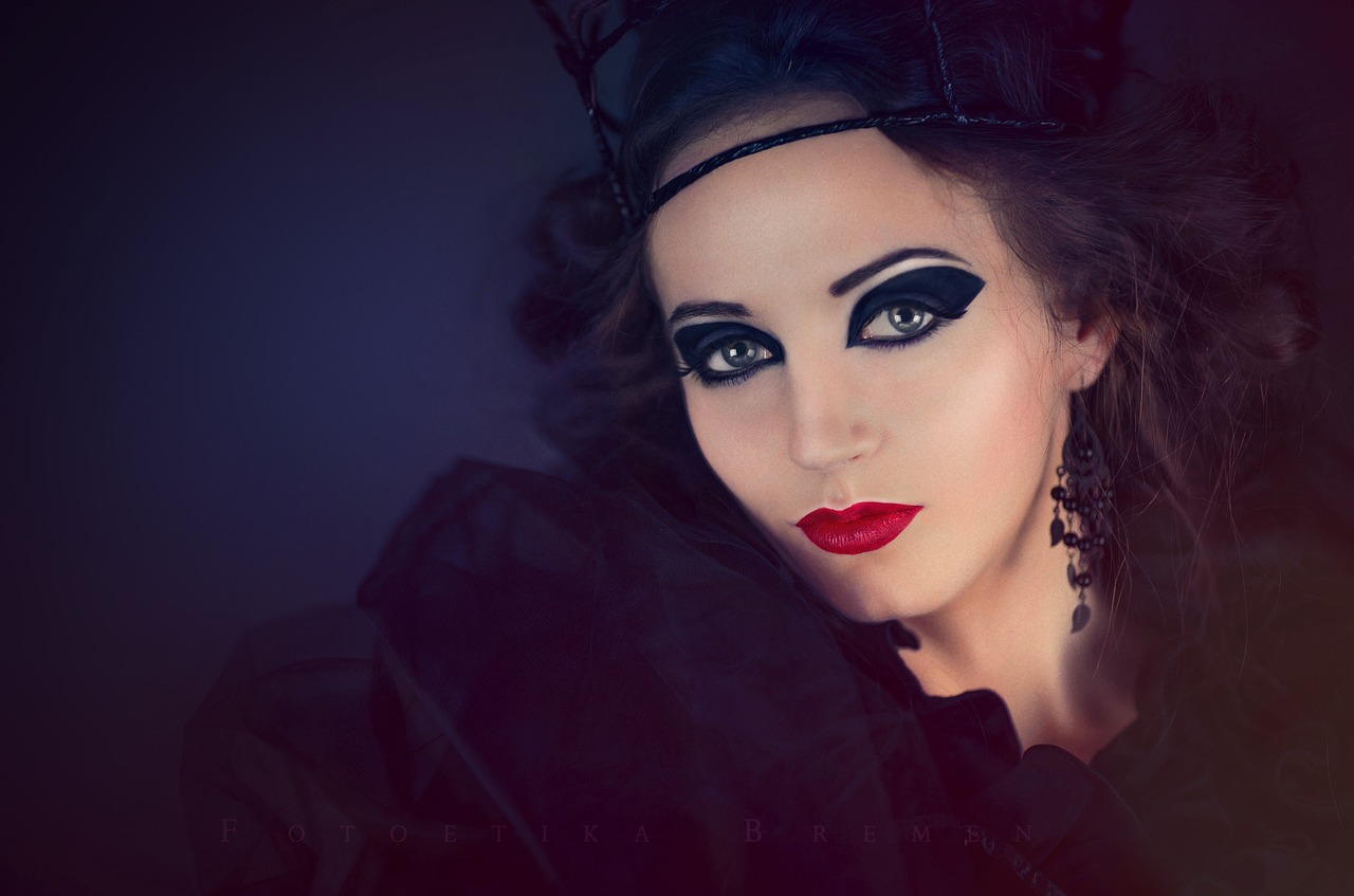 小顔脂肪吸引術後、いつからメイクできる？